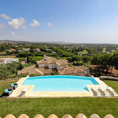 Villa Sotogrande ヴィラ ソトグランデ
