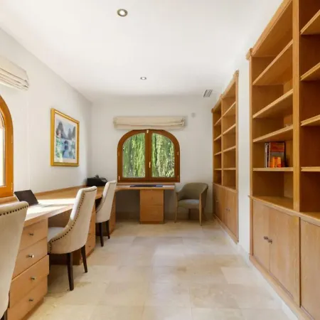 Villa Sotogrande * ソトグランデ